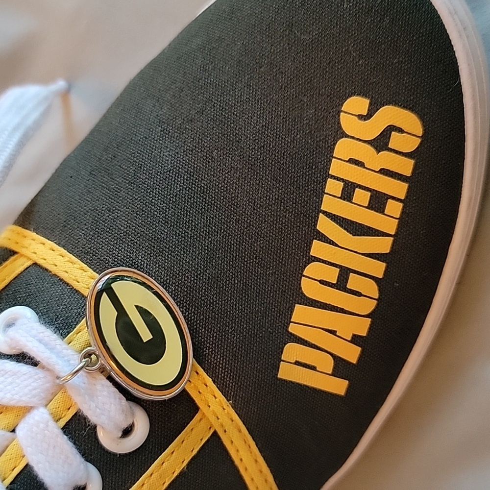 NFL Green Bay Packers Officially Licensed Tennis Shoes Size 7 - Picture 6 of 9